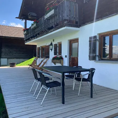 Ferienwohnungen im Blockhaus Metzler Schwarzenberg im Bregenzerwald Exterior foto